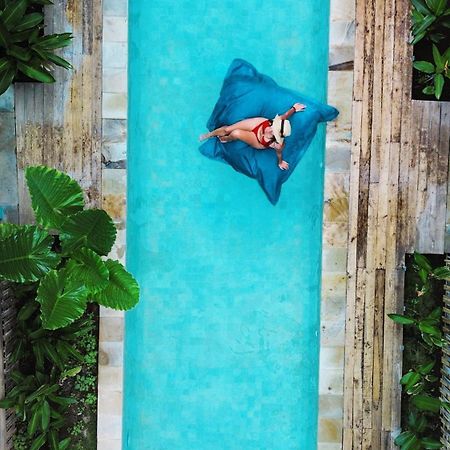 Casa Kapuas Bed and Breakfast Τζίλι Τραγουανγκάν Εξωτερικό φωτογραφία