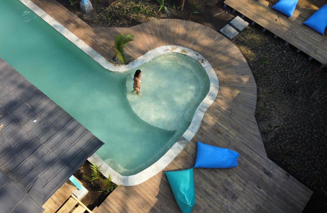 Casa Kapuas Bed and Breakfast Τζίλι Τραγουανγκάν Εξωτερικό φωτογραφία