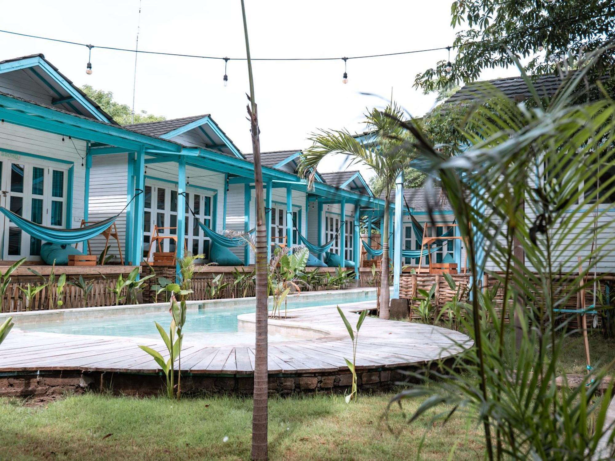 Casa Kapuas Bed and Breakfast Τζίλι Τραγουανγκάν Εξωτερικό φωτογραφία