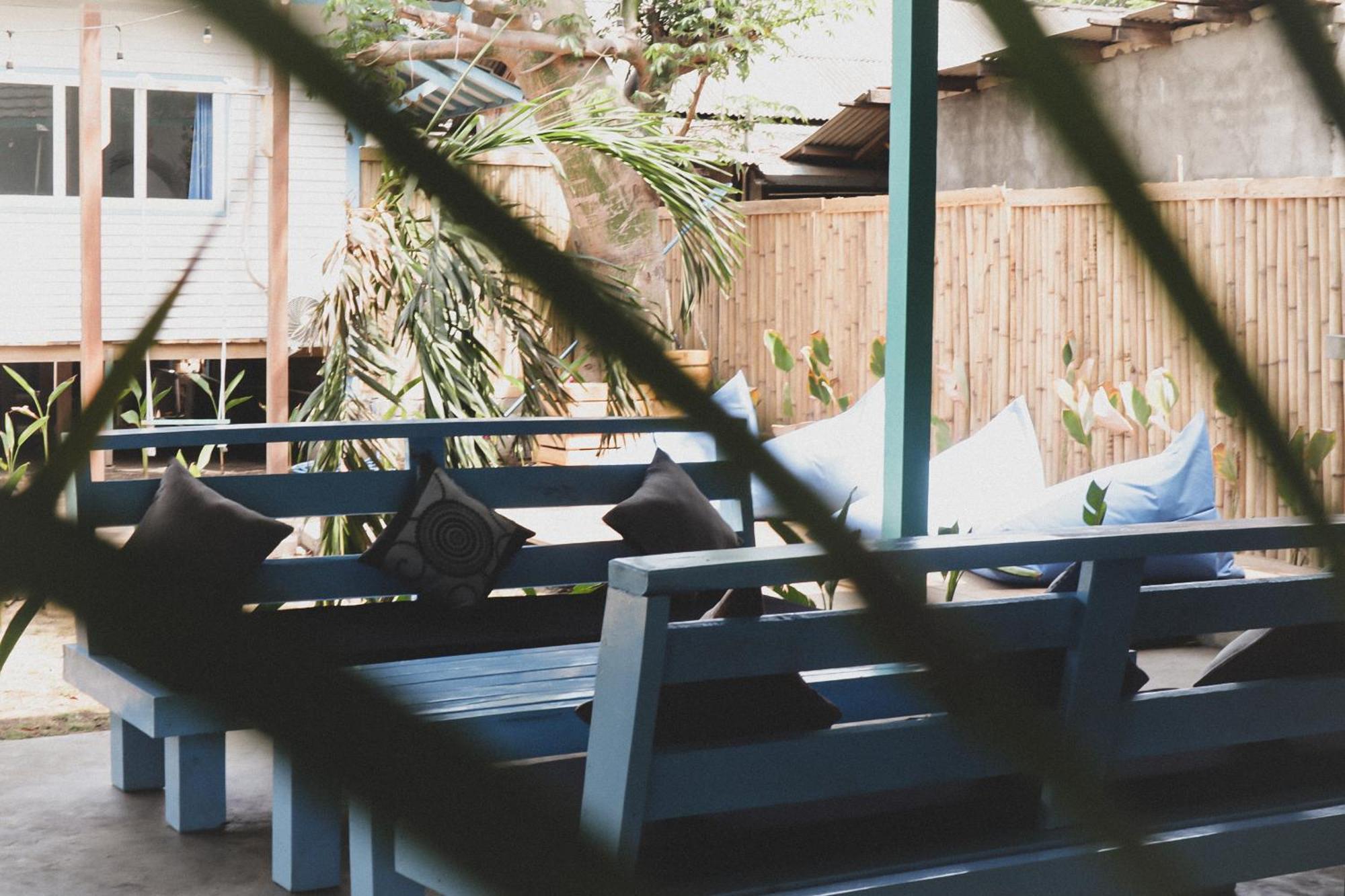 Casa Kapuas Bed and Breakfast Τζίλι Τραγουανγκάν Εξωτερικό φωτογραφία