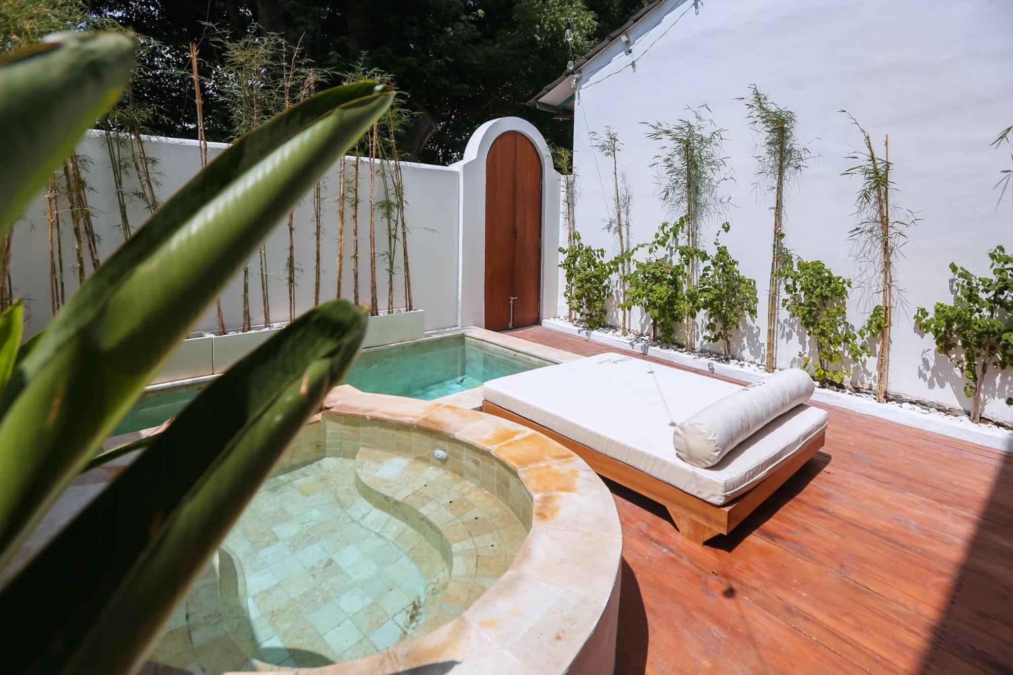 Casa Kapuas Bed and Breakfast Τζίλι Τραγουανγκάν Εξωτερικό φωτογραφία